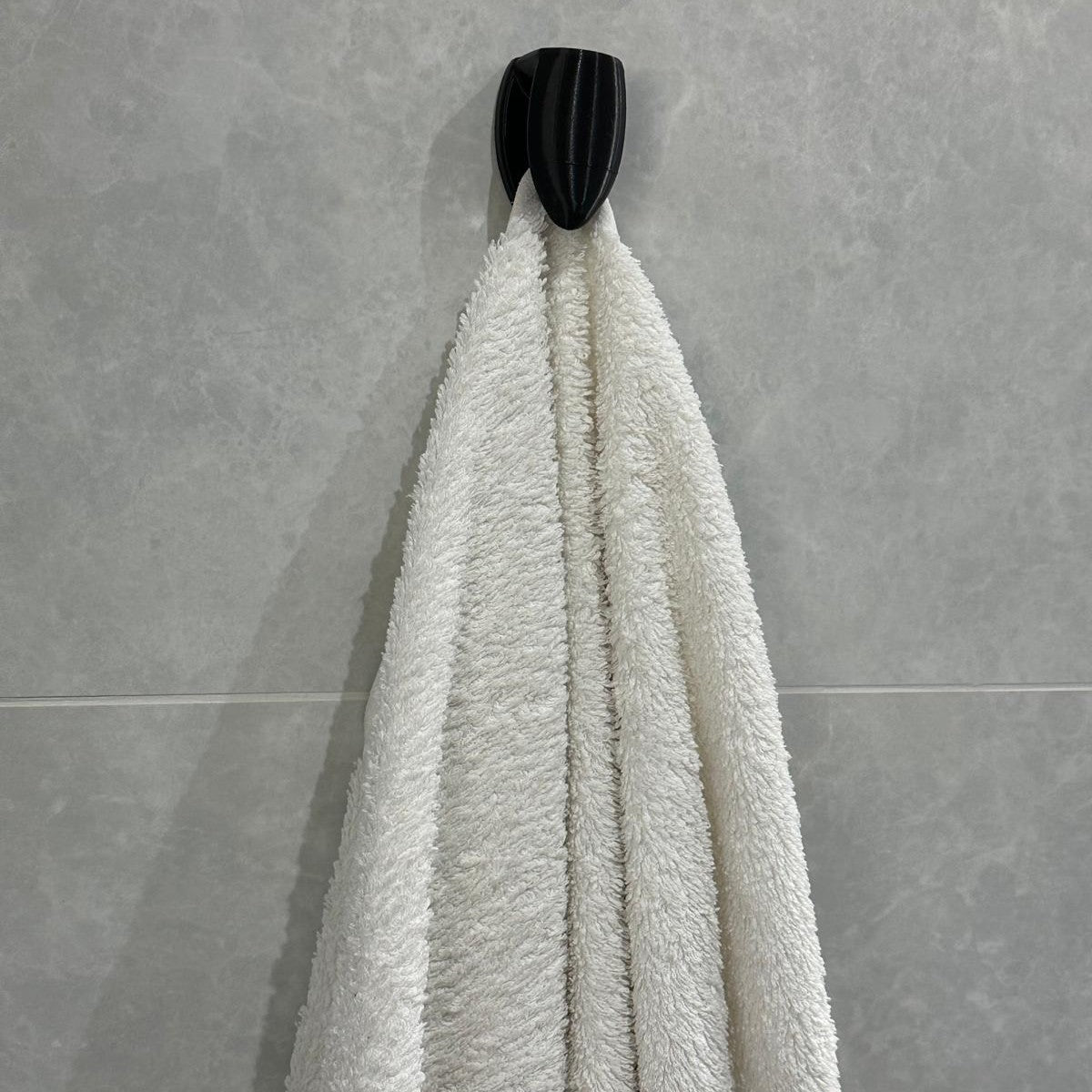 Suporte de Parede para Toalhas e Panos – Prático e Resistente ✨